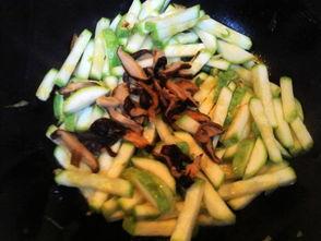 冬天角瓜怎么吃,冬天角瓜的多样美味食用法