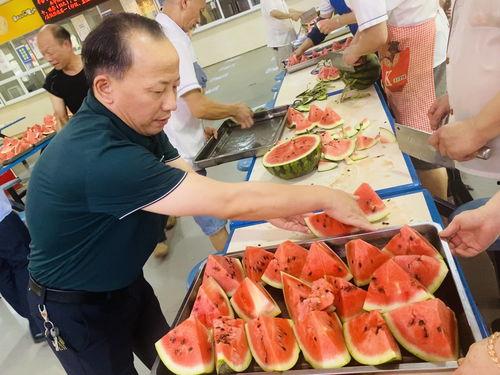 吃瓜技师,轻松成为娱乐圈“情报达人”