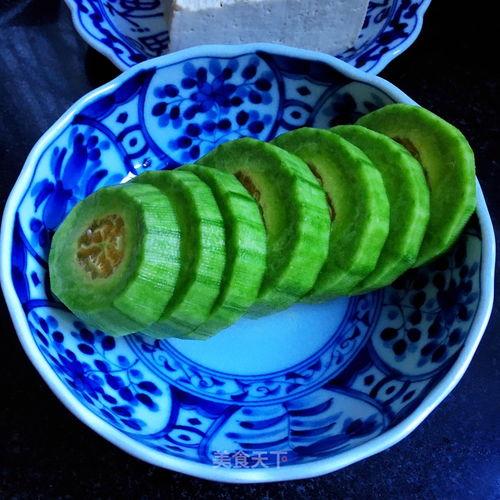 卖个盘子吃瓜,一场别开生面的市井生活盛宴