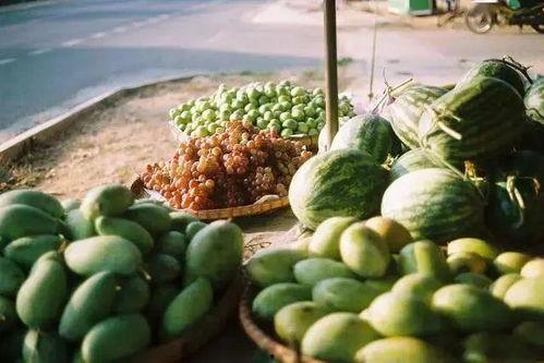 广西的吃瓜,探寻八桂大地上的“吃瓜”风情”  第3张