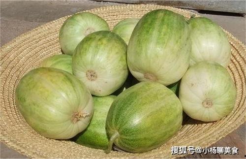 无机盐吃瓜,揭秘瓜果中的营养奥秘 第2张 无机盐吃瓜,揭秘瓜果中的营养奥秘 第2张