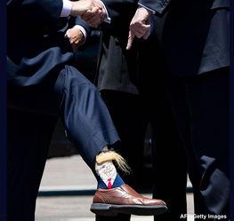 吃瓜白色袜子,潮流趋势背后的文化内涵 第3张 吃瓜白色袜子,潮流趋势背后的文化内涵 第3张